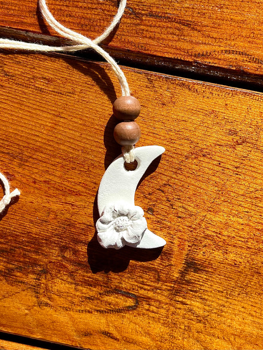 Clay Car Diffuser: Floral Moon